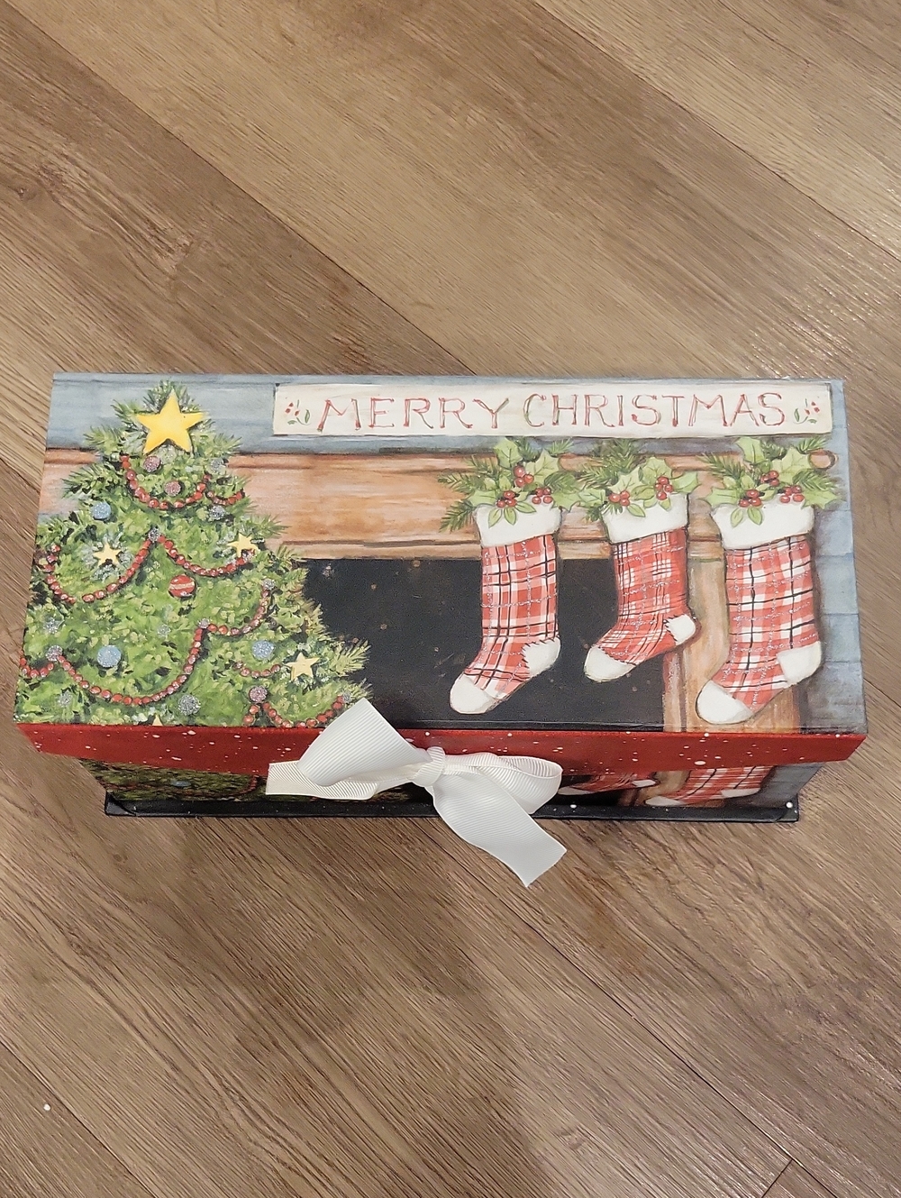 Susan Winget Holiday Storage Box